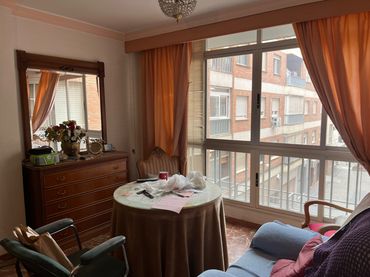 Appartement avec ascenseur à vendre à Calle Gran Capitán