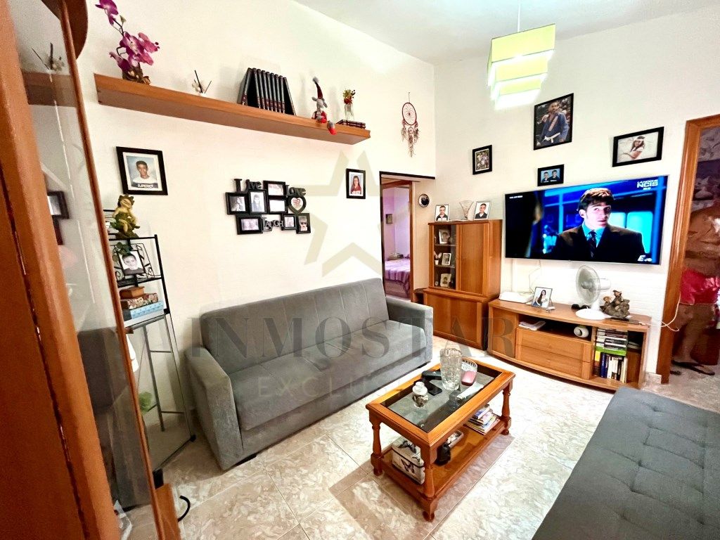 Living room of Flat for sale in  Santa Cruz de Tenerife Capital