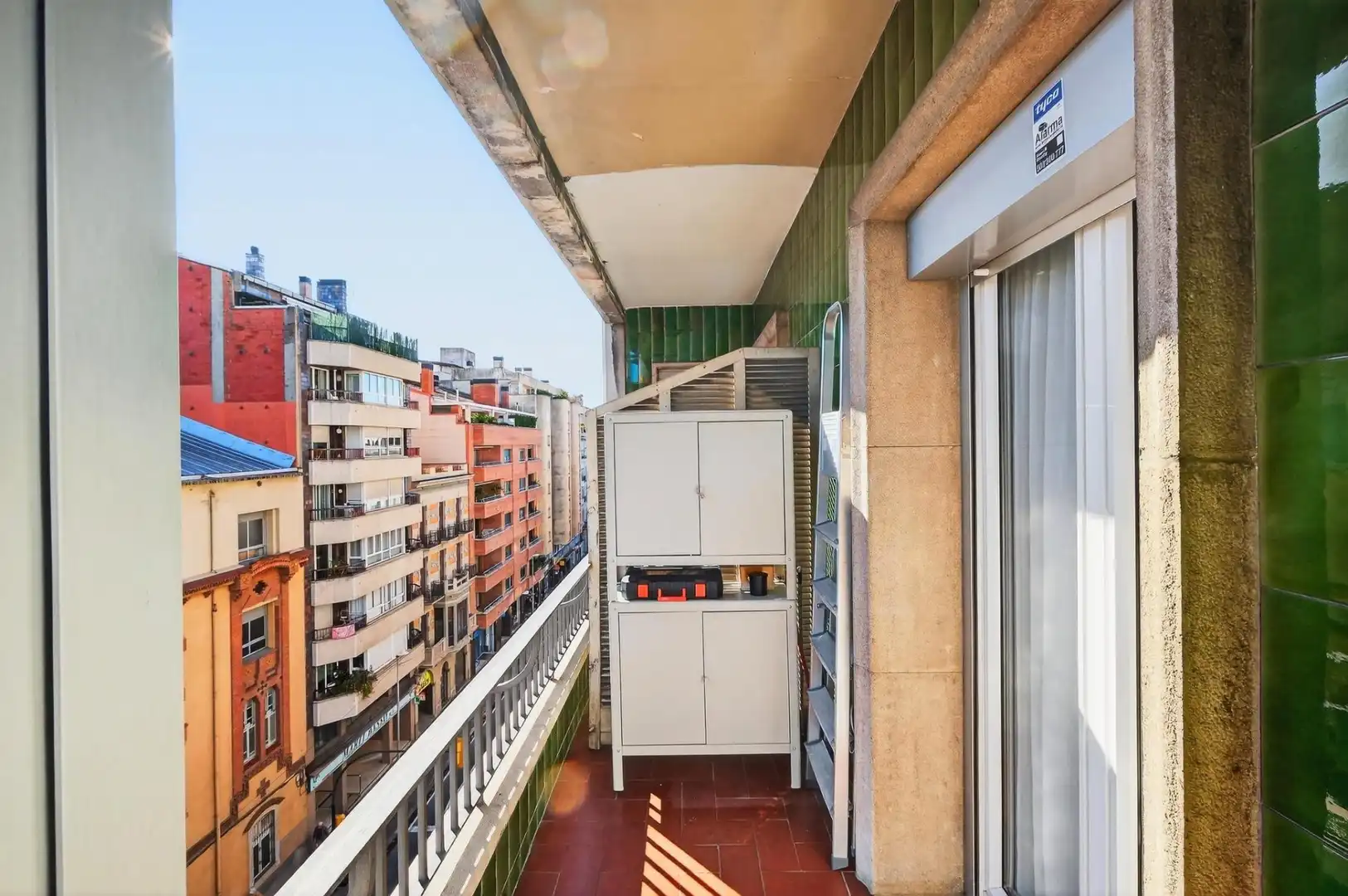 Terraza de Piso en venta en Girona con Calefacción y Balcón