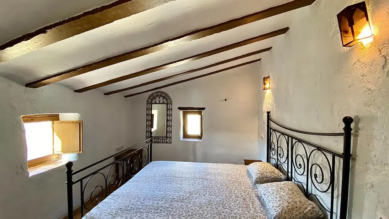 Dormitori de Casa o xalet en venda en Taberno amb Calefacció, Jardí privat i Traster