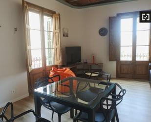 Living room of Flat to rent in  Barcelona Capital  with Air Conditioner, Heating and Furnished