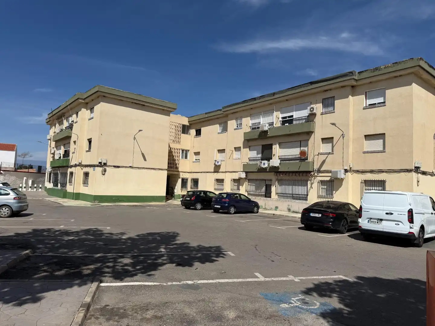 Vista exterior de Piso en venta en Viator