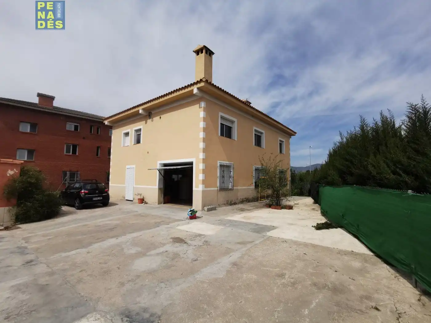 Detached house with garden for sale in El Llombo