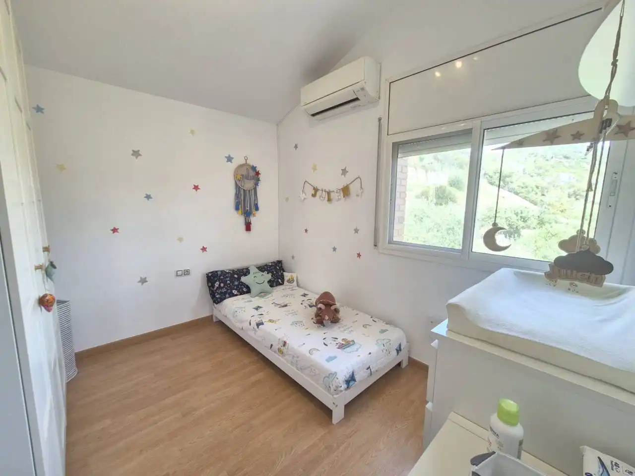 Dormitori de Casa o xalet en venda en Cubelles amb Terrassa i Piscina