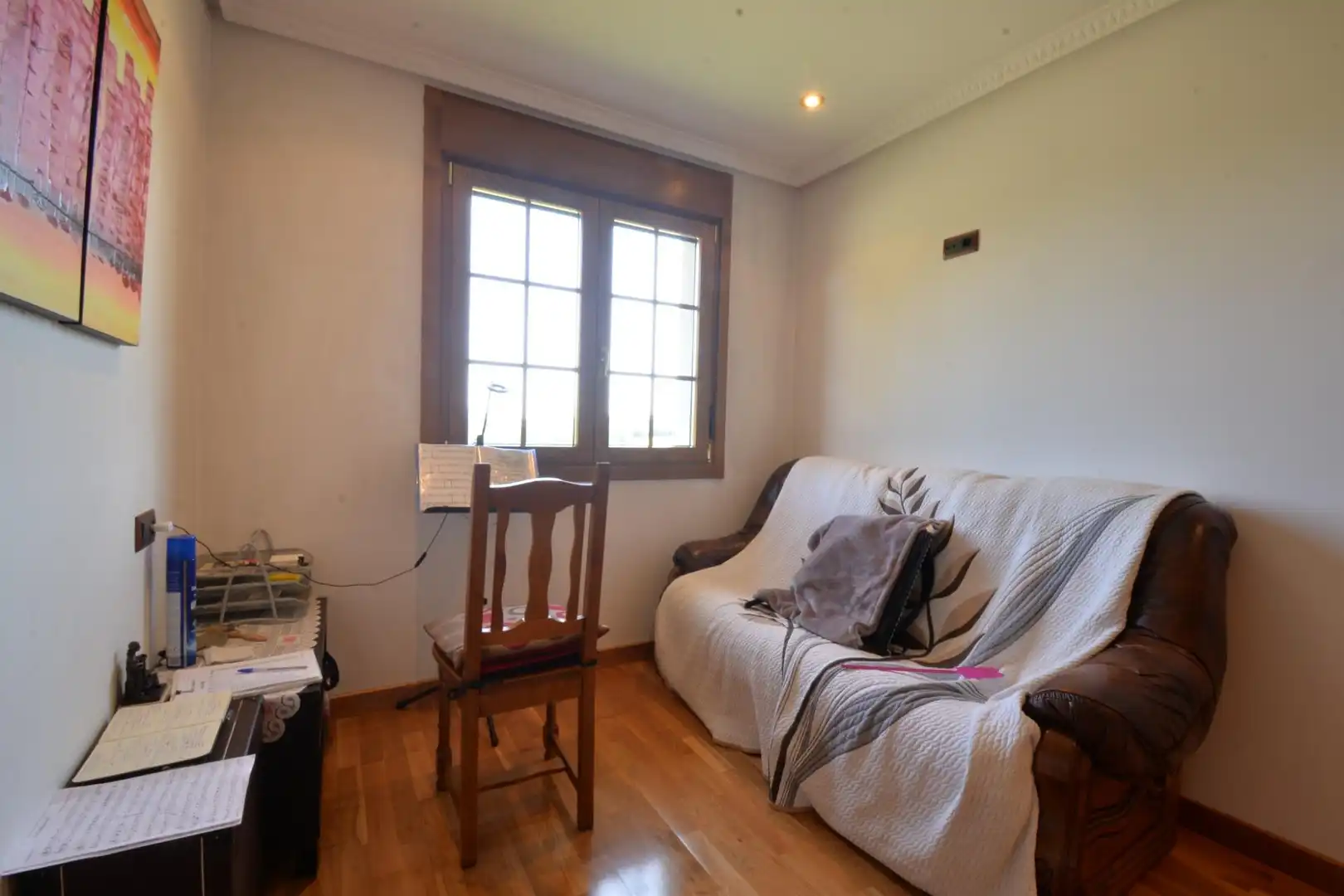 Habitación de Casa o chalet en venta en Oviedo  con Calefacción, Jardín privado y Terraza
