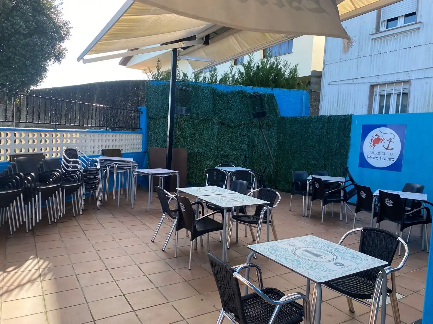 Terraza de Local en venta en Ribeira con Terraza