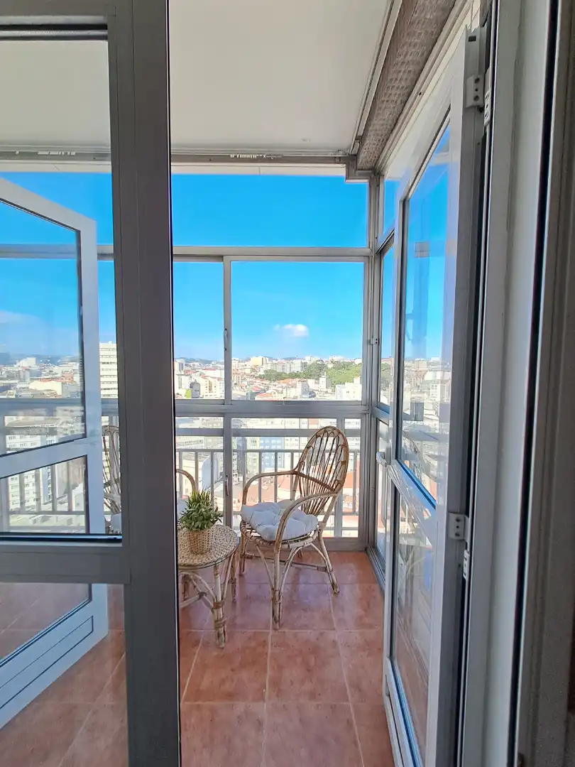 Terraza de Piso de alquiler en A Coruña Capital  con Calefacción, Terraza y Amueblado