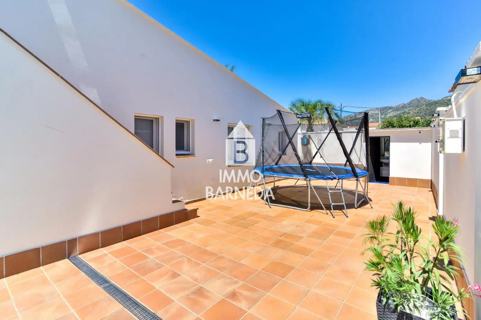 Vista exterior de Casa o xalet en venda en Roses amb Aire condicionat, Calefacció i Jardí privat