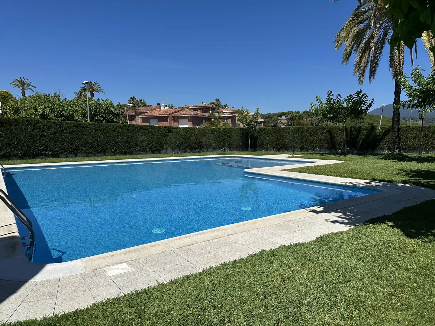 Swimming pool of Houses for sale in Sant Pol de Mar  with Air Conditioner, Heating and Terrace