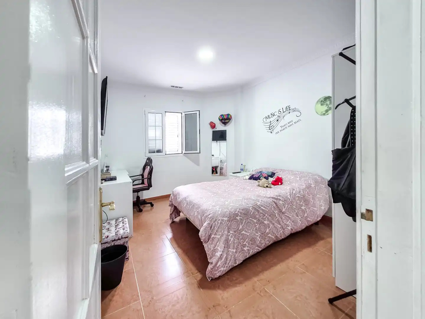 Habitación de Casa adosada en venta en Las Palmas de Gran Canaria con Terraza, Trastero y Amueblado