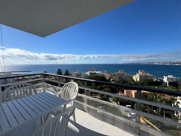 Appartement compact avec balcon à vendre à Estepona Pueblo