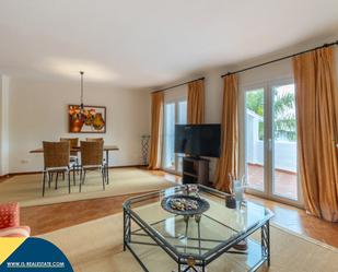 Living room of Apartment for sale in Marbella  with Air Conditioner and Terrace