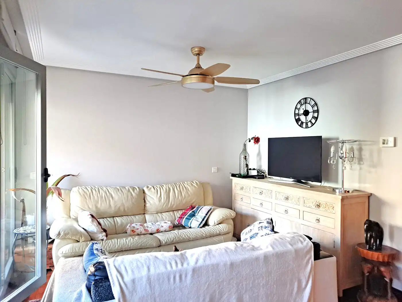 Sala de estar de Ático en venta en Urduliz con Calefacción, Terraza y Trastero