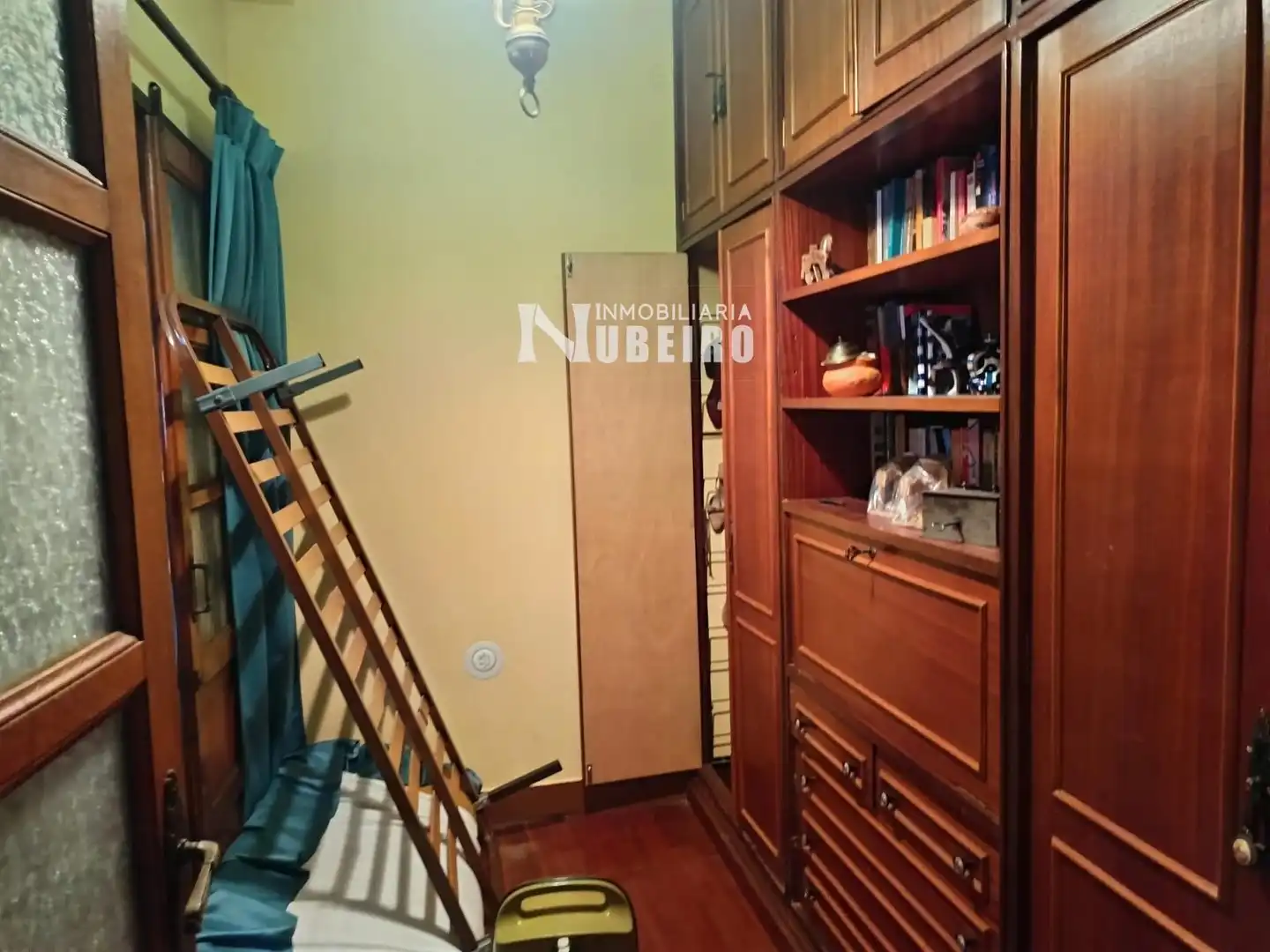 Habitación de Piso en venta en Lugo con Calefacción, Terraza y Amueblado