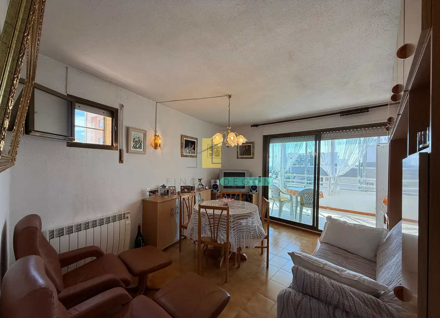 Sala d'estar de Apartament en venda en Roses amb Calefacció, Moblat i Forn