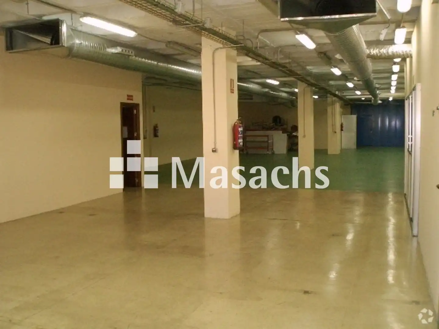 Parking of Industrial buildings for rent in Madrid