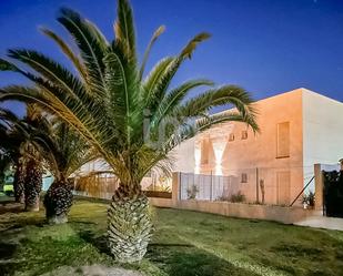 Exterior view of House or chalet for sale in  Almería Capital  with Swimming Pool