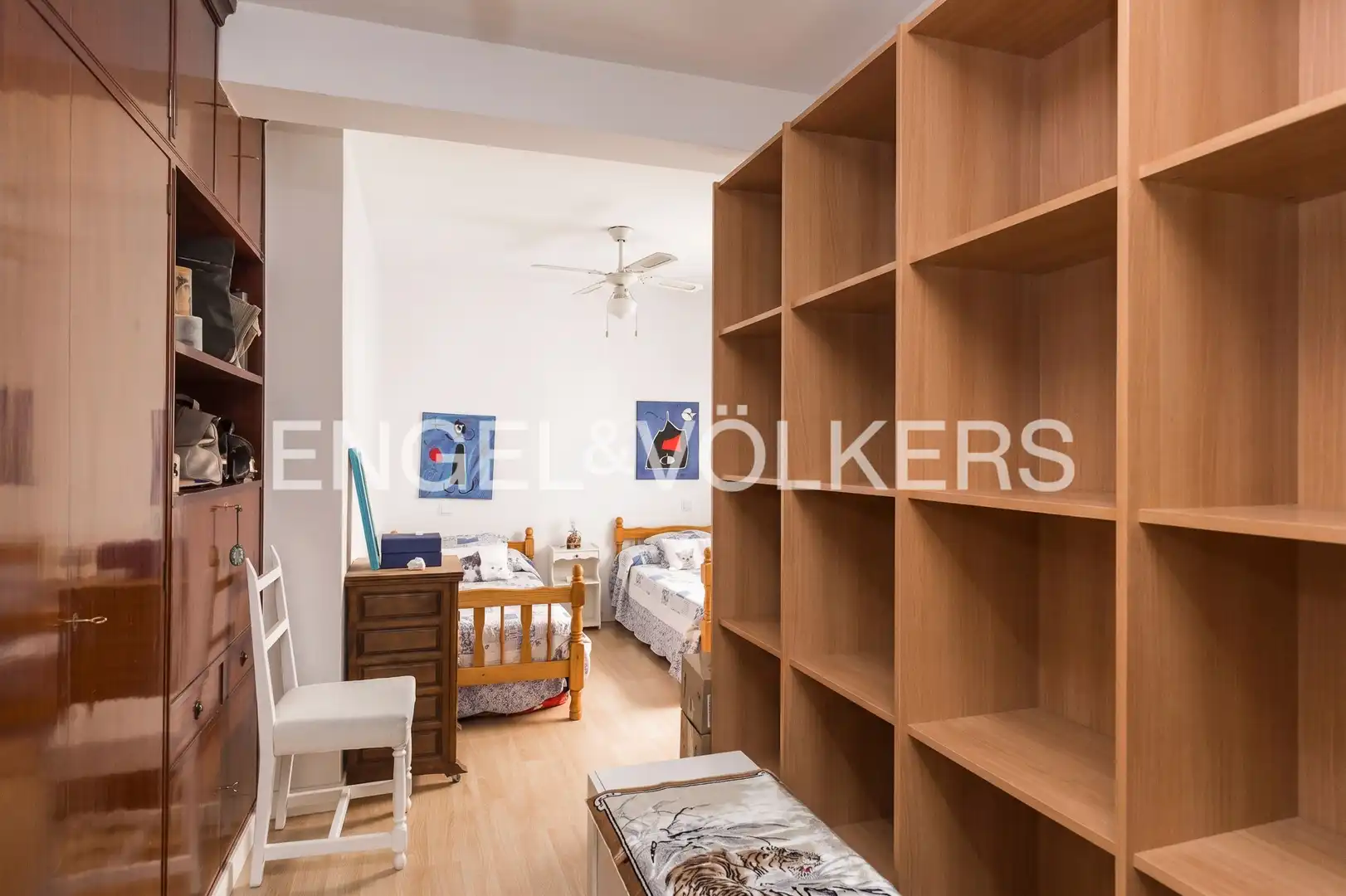 Schlafzimmer von Wohnung zum Verkauf in Madrid mit Klimaanlage, Heizung und Terrasse