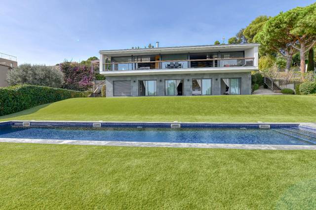 Casa-chalet en Alquiler en d'Antoni Gaudi en Torre Valentina - Mas Vilar de La Mutxada - Treumal