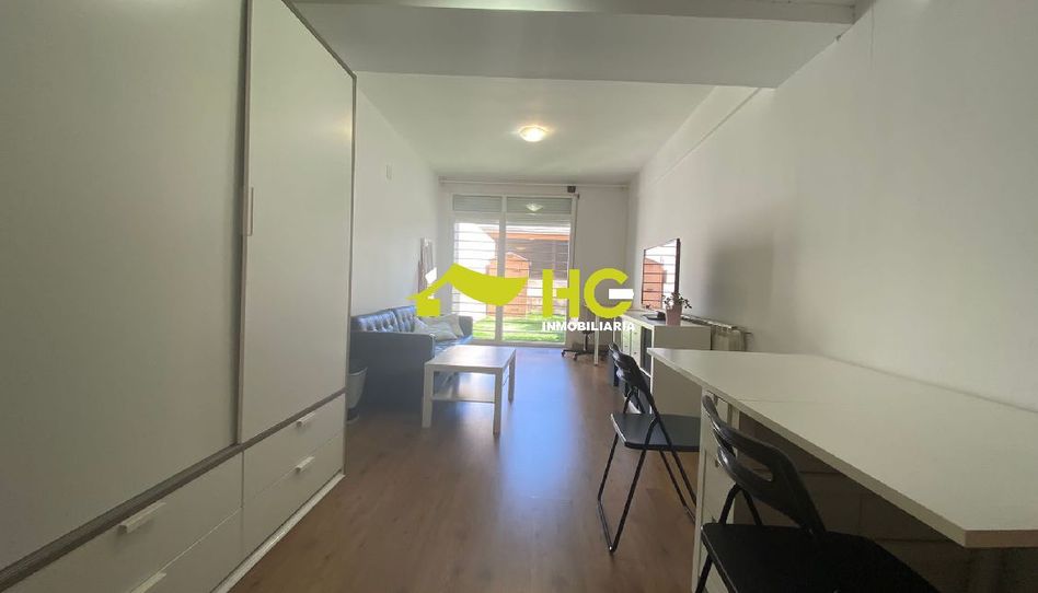 Apartamento de alquiler en Centro - Imagen 2