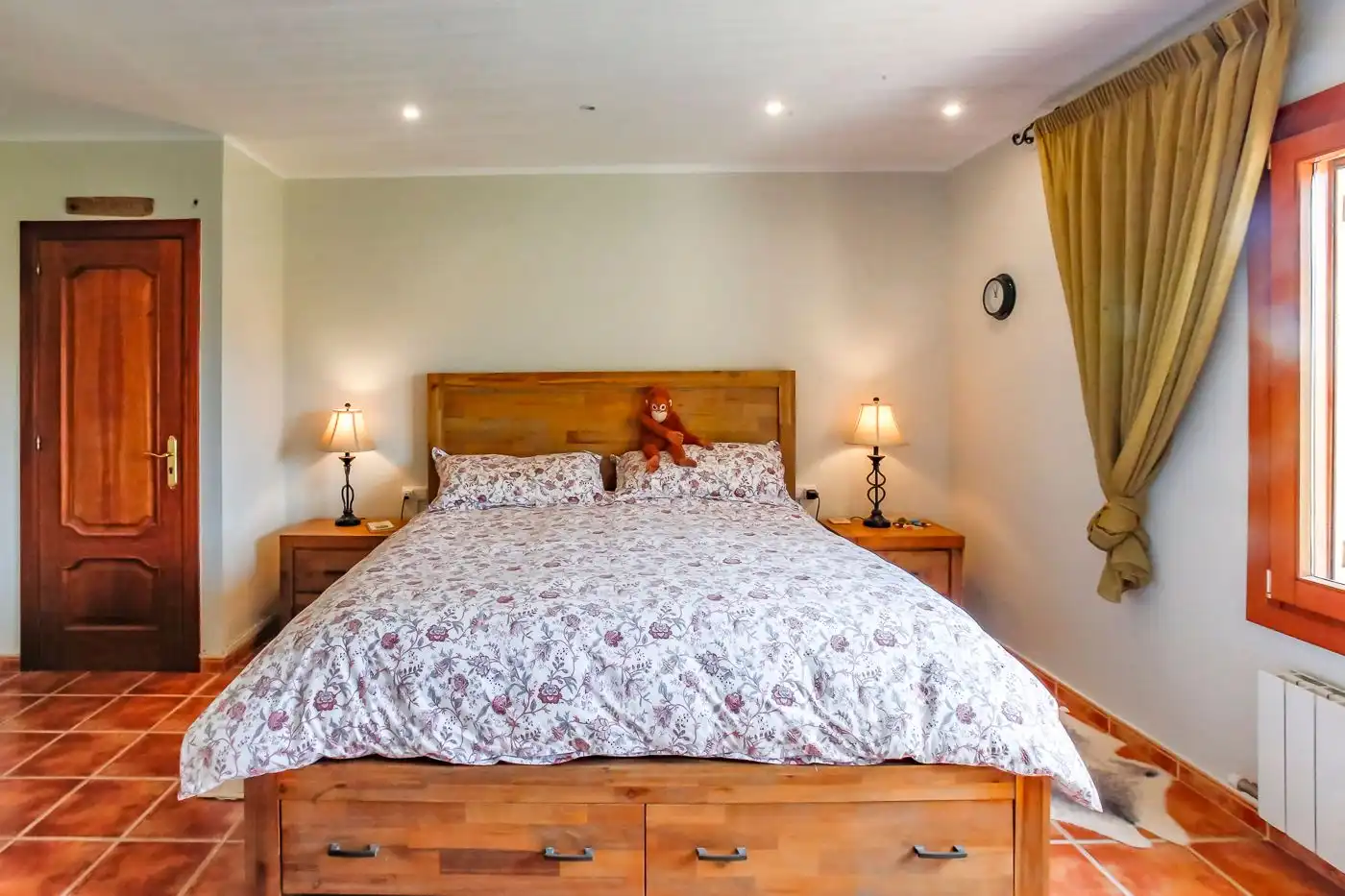 Habitación de Finca rústica en venta en Sant Iscle de Vallalta con Calefacción, Terraza y Trastero