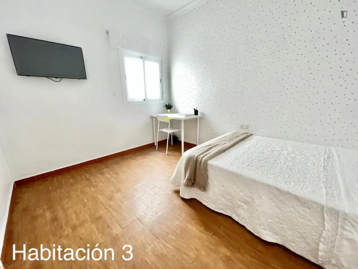 Habitación de Casa o chalet para compartir en Santiponce con Amueblado, Horno y Lavadora