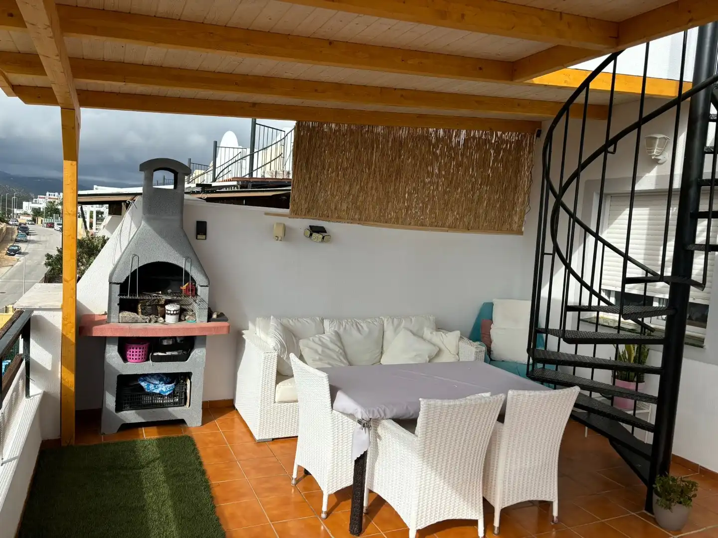 Àtic amb ascensor en venda a Hacienda casares 1