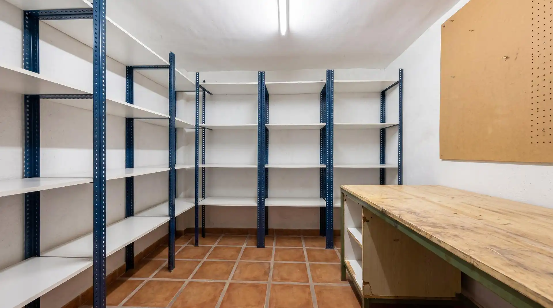 Casa o xalet en venda en La Pobla de Vallbona amb Aire condicionat, Calefacció i Jardí privat