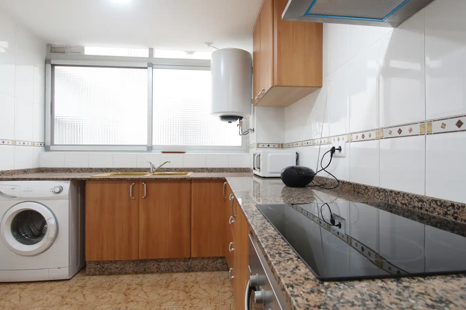 Cocina de Piso de alquiler en Alaquàs con Aire acondicionado, Calefacción y Amueblado