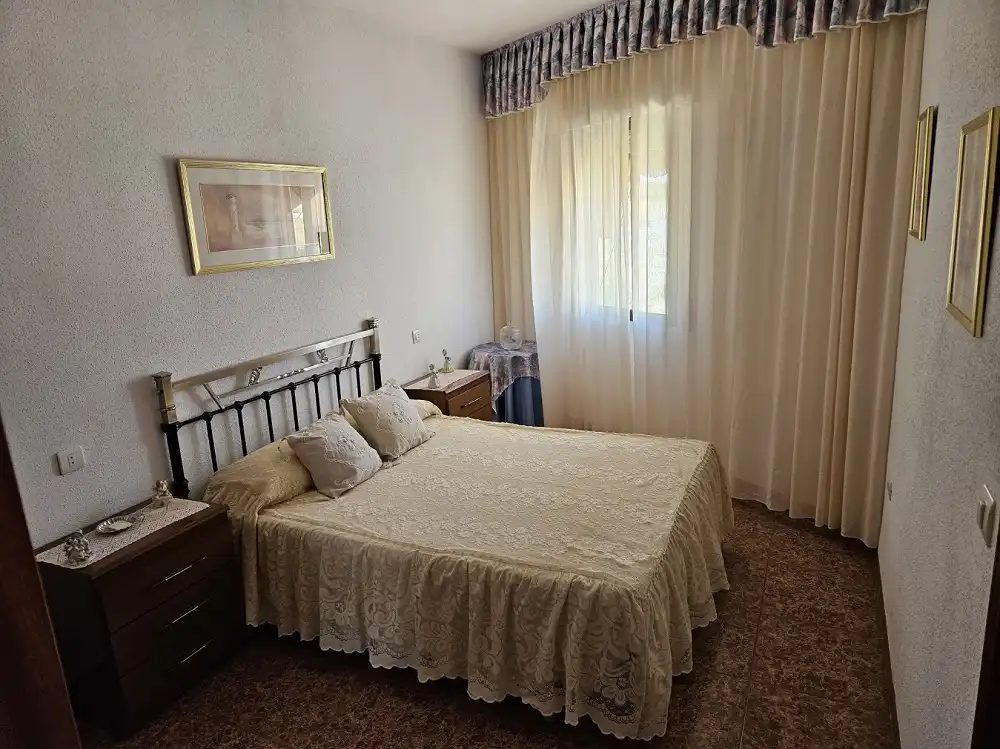 Bedroom of Flat for sale in Navas del Madroño  with Storage room, Furnished and Balcony