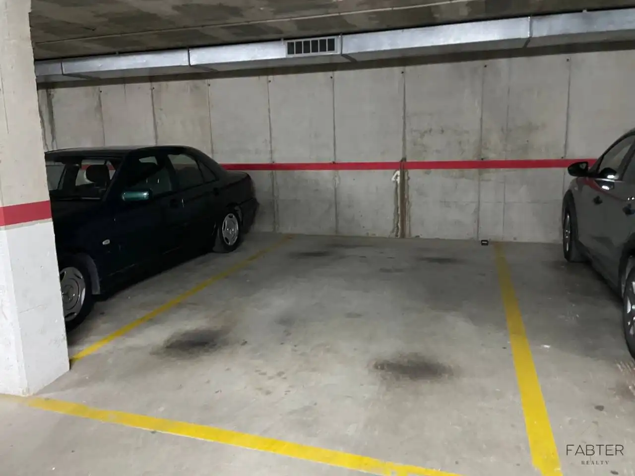 Aparcament de Pis en venda en Santa Eulàlia de Ronçana amb Aire condicionat, Calefacció i Parquet