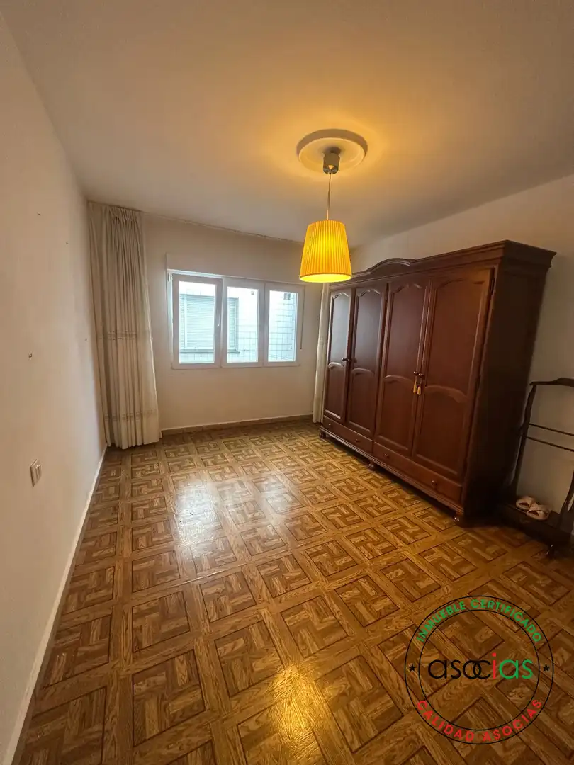 Schlafzimmer von Wohnung zum Verkauf in Gijón  mit Heizung