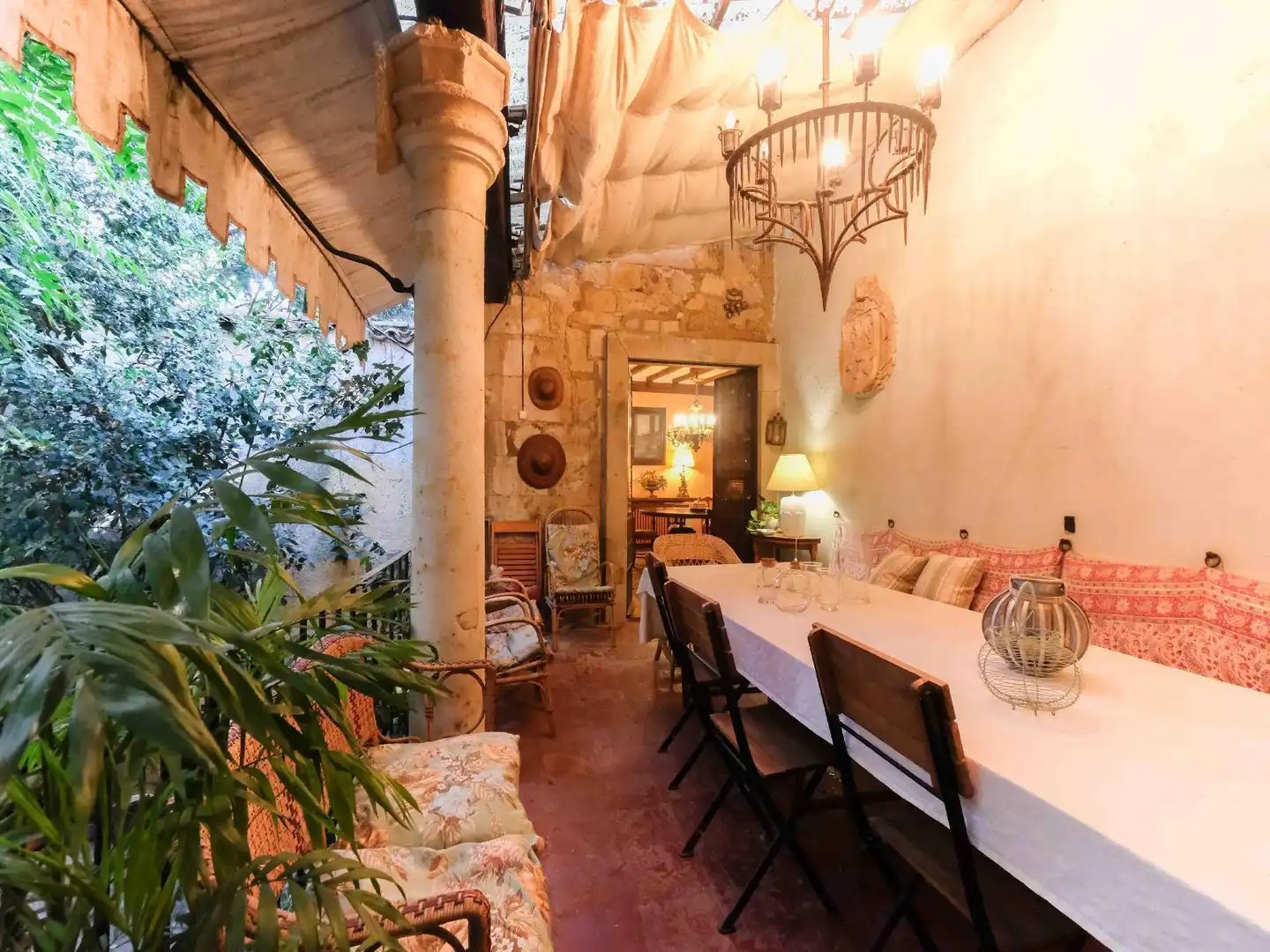 Buildings for sale in San Vicente - Las Úrsulas