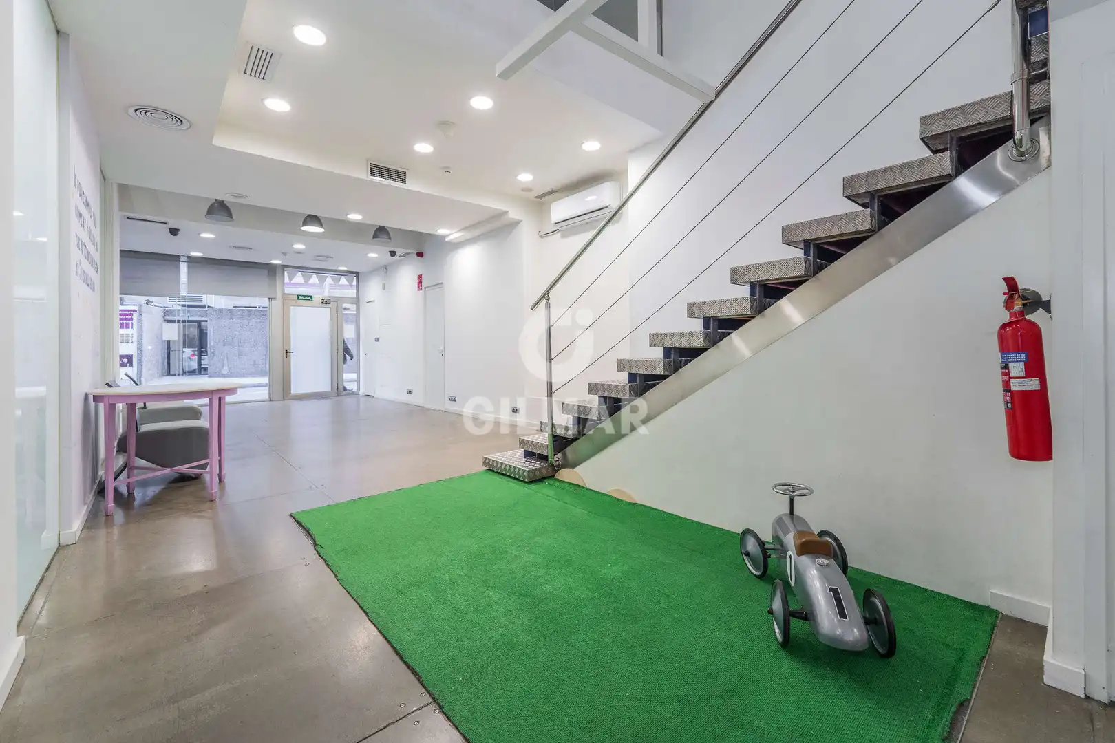 Local en venta en Madrid con Calefacción