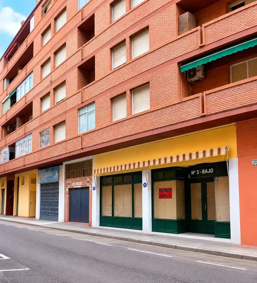Local comercial en venda a Blas Y Ubide, imagen 2