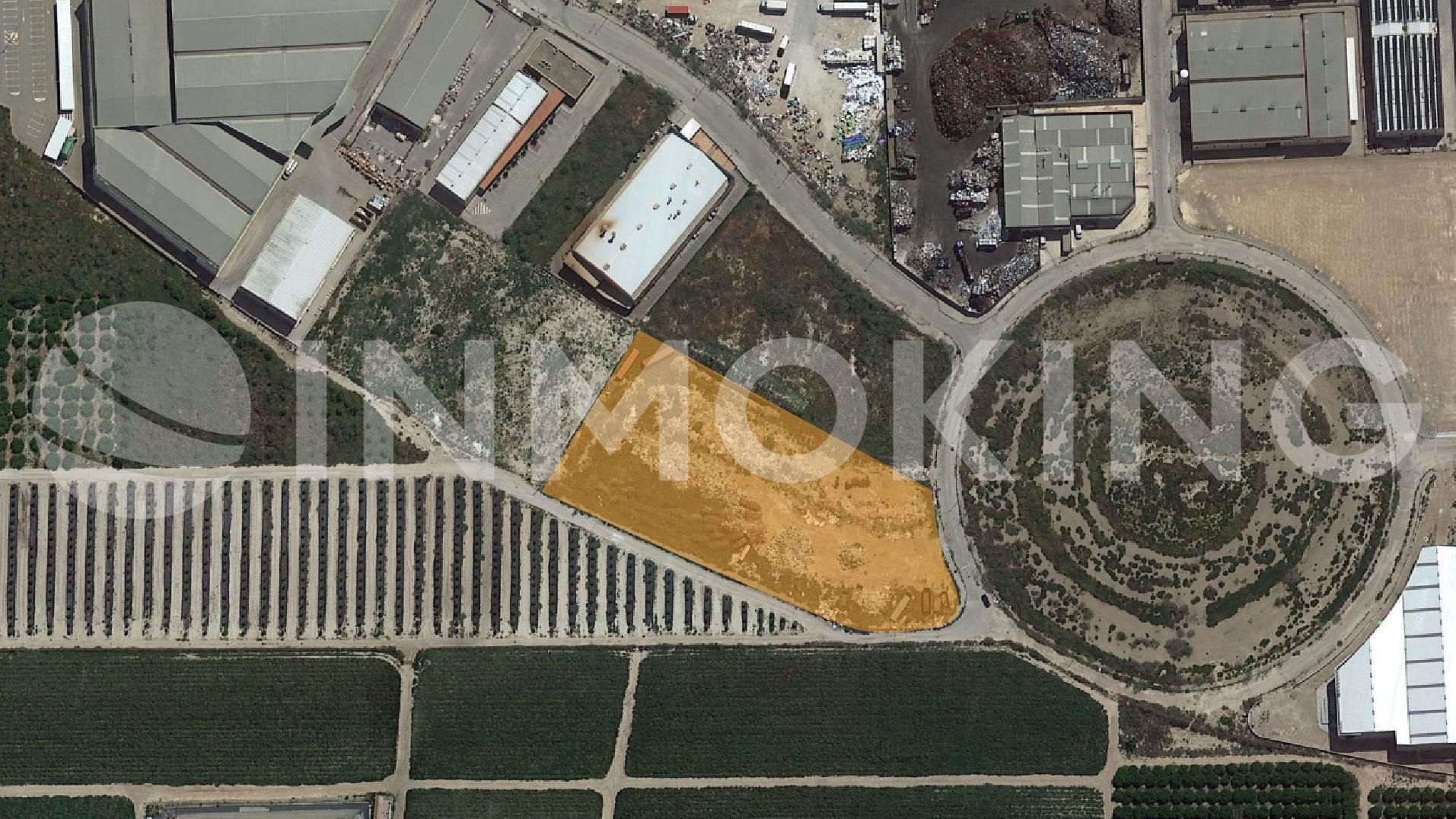 Terreny industrial en venda en Santomera