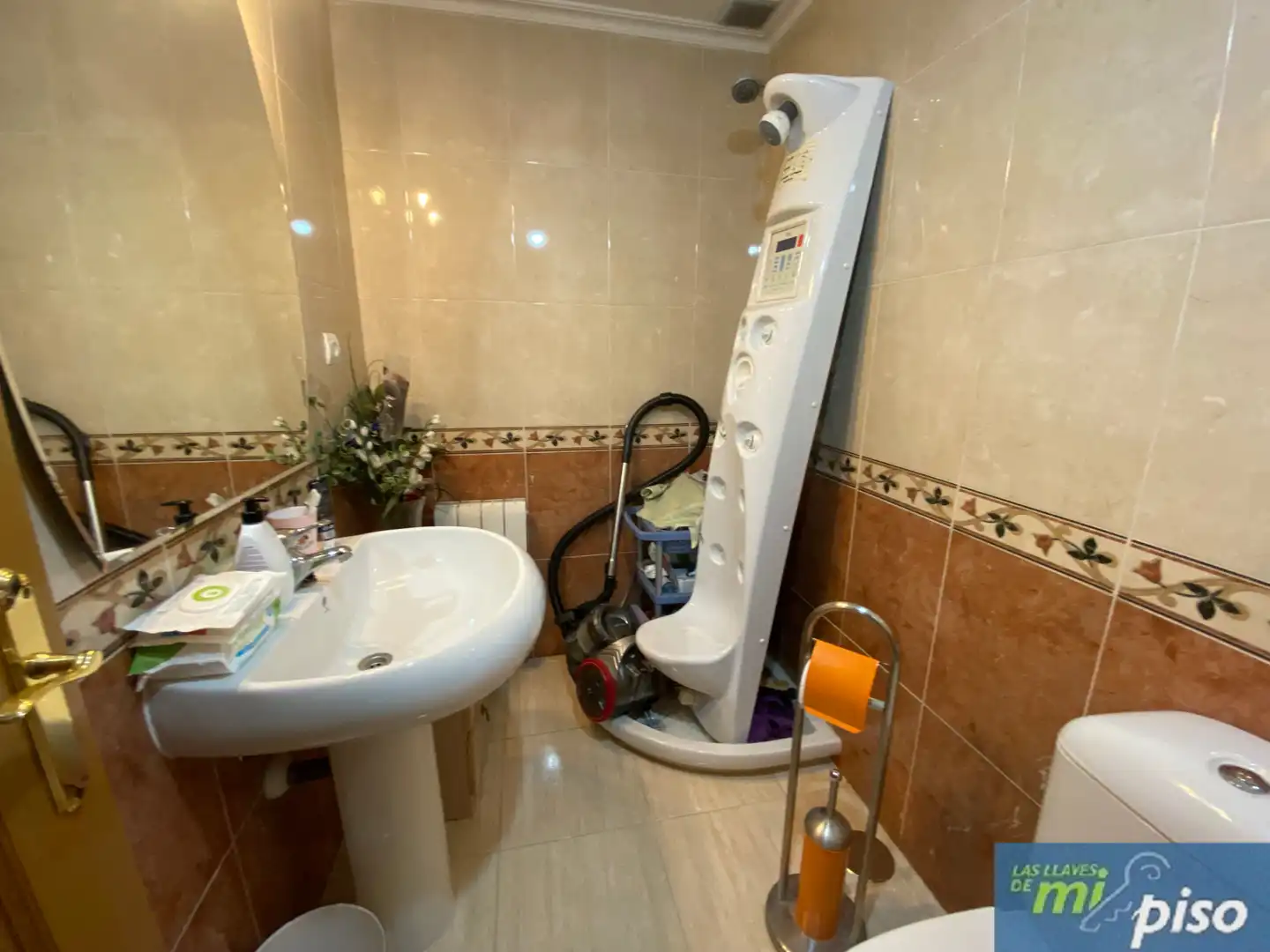 Baño de Casa adosada en venta en Cistérniga con Calefacción, Jardín privado y Parquet