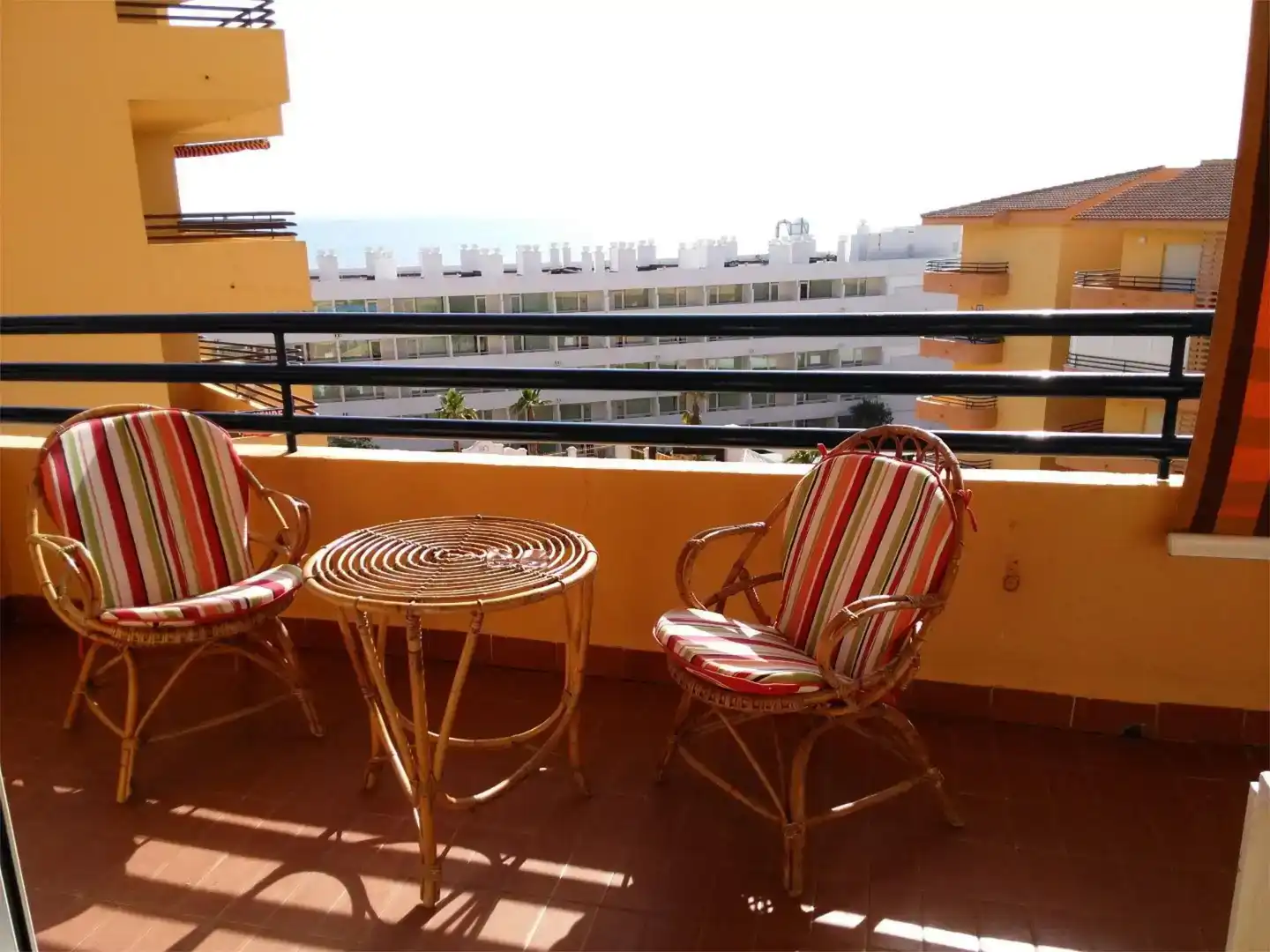 Terrassa de Pis de lloguer en Almonte amb Jardí privat, Piscina i Moblat