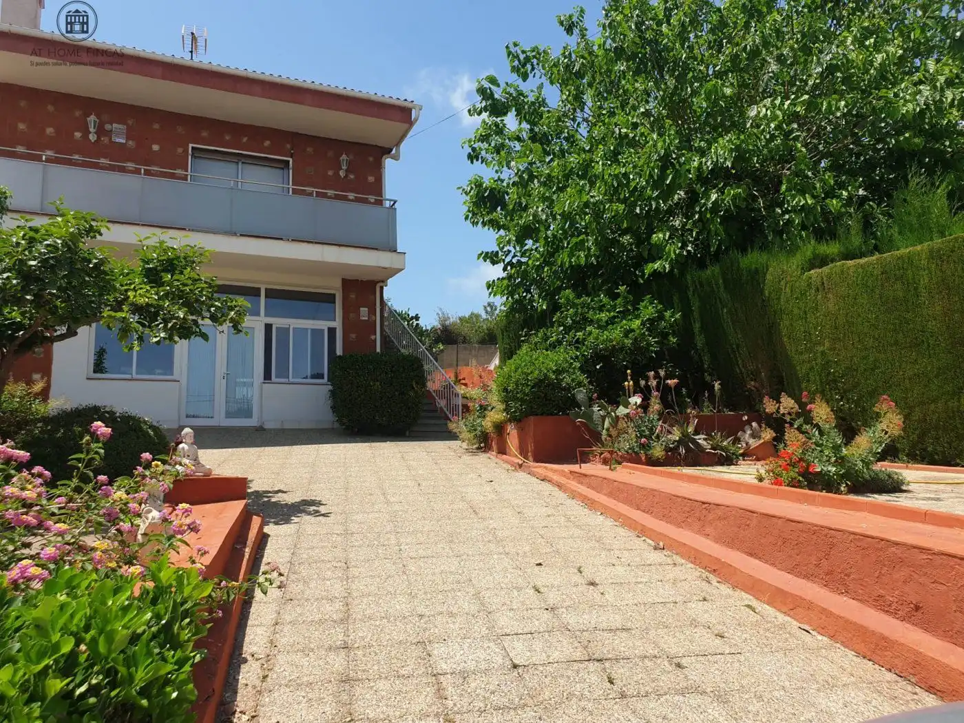 Vista exterior de Casa o chalet en venta en El Vendrell con Calefacción, Jardín privado y Terraza