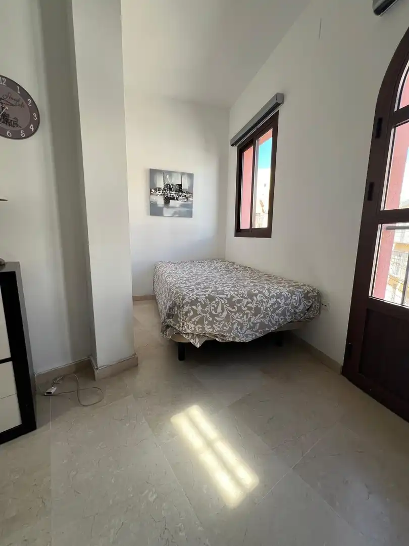 Bedroom of Attic for rent in Sevilla  with Air Conditioner, Terrace and Storage room