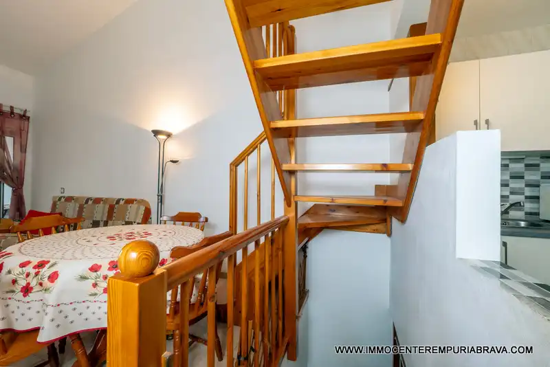 Haus oder Chalet zum Verkauf in Empuriabrava mit Klimaanlage, Heizung und Terrasse