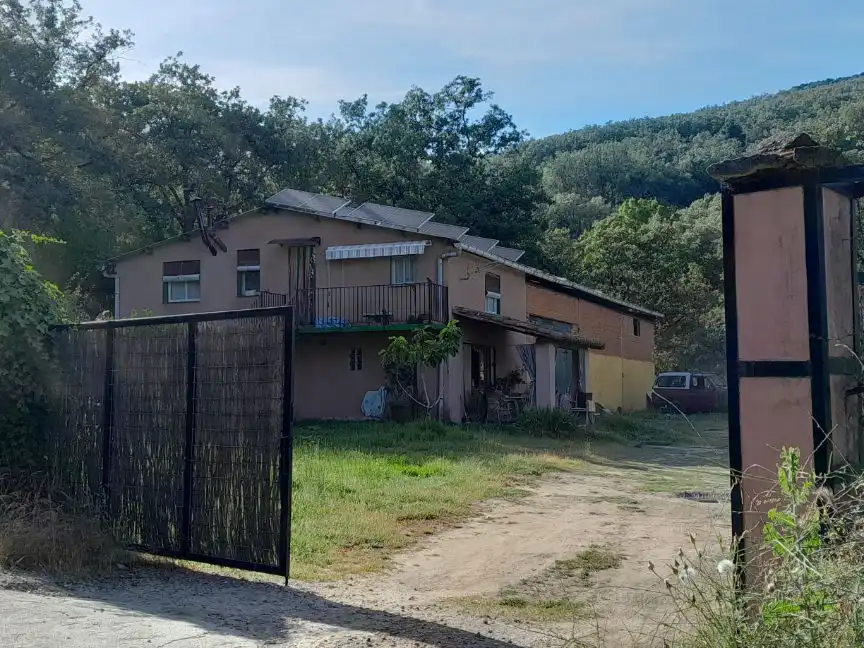 Terreni e lotti in vendita a Camino viejo de poyales 16