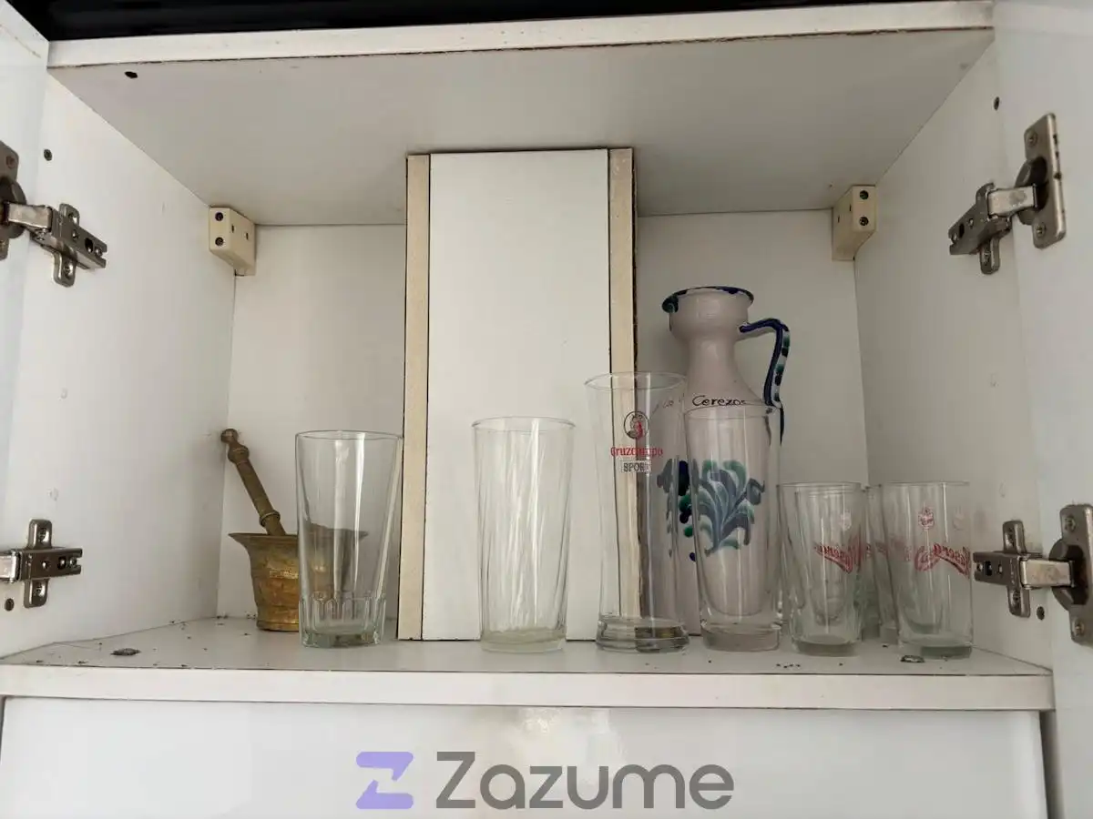 Kitchen of Flat for rent in Granada  with Air Conditioner, Heating and Furnished