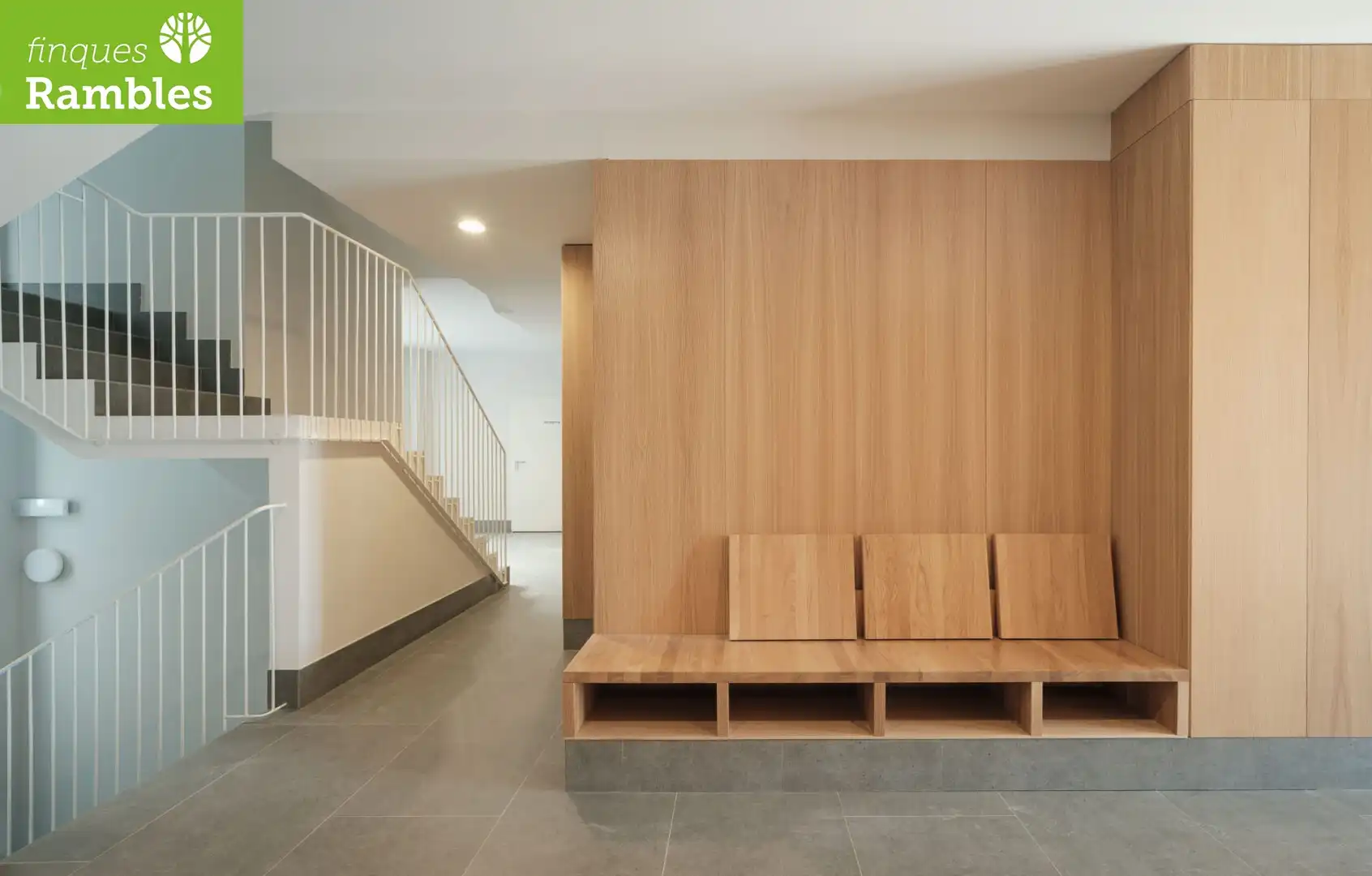 Adosado de obra nueva con terraza en venta en Passeig de la Muralla 18, imagen 11
