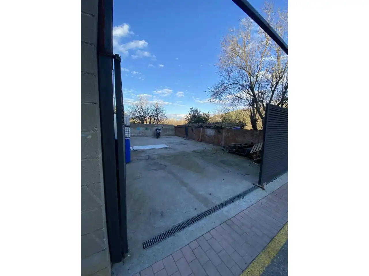 Nave industrial en venta en Sarrià de Ter