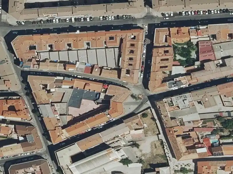 Casa en venda a CL. COVACHUELAS 1 2ª Planta A