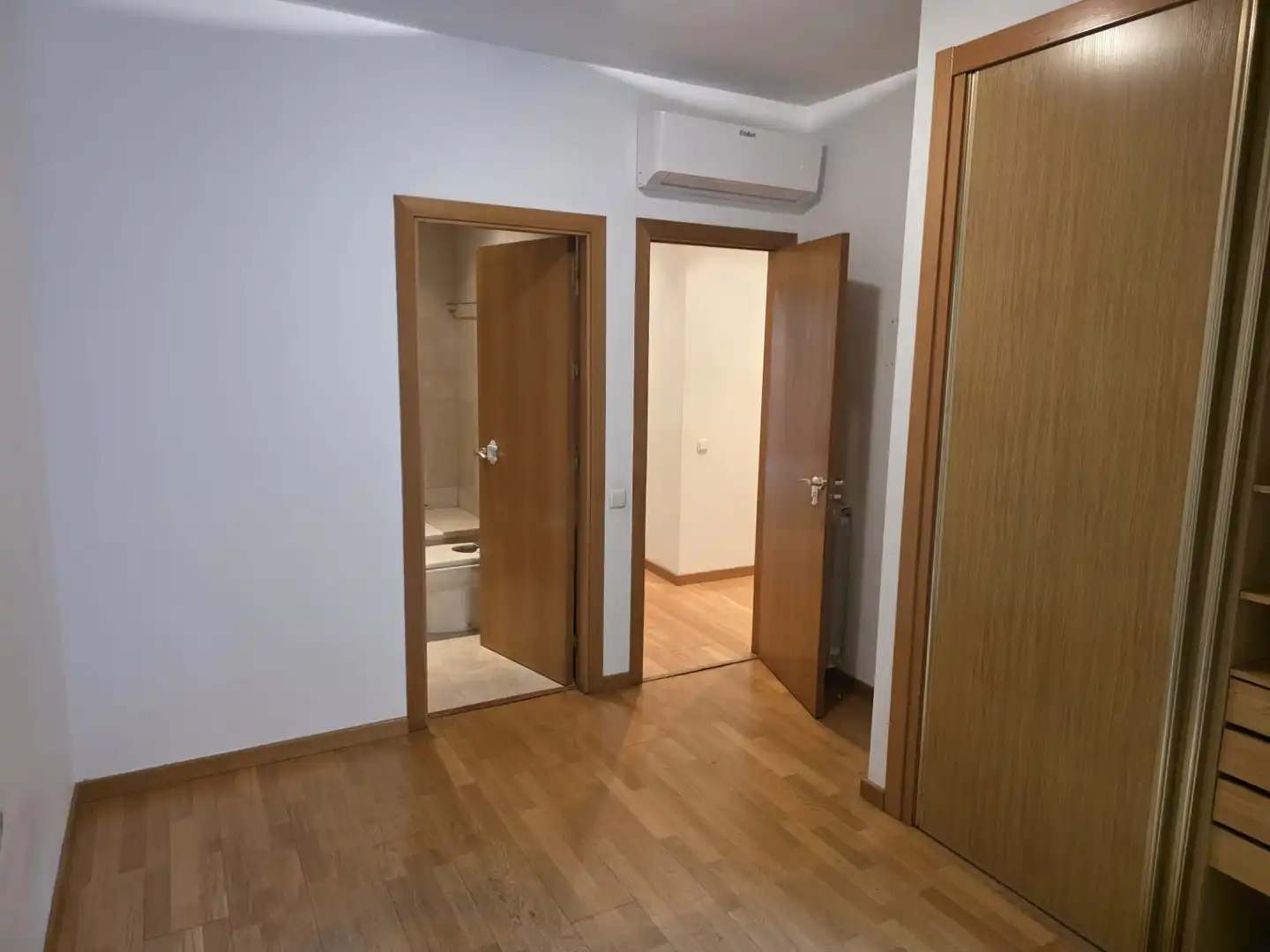 Piso con terraza en venta en Carrer d'Enric Granados, imagen 11