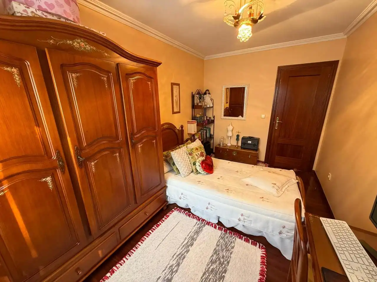 Dormitori de Pis en venda en Castro-Urdiales amb Calefacció, Parquet i Terrassa