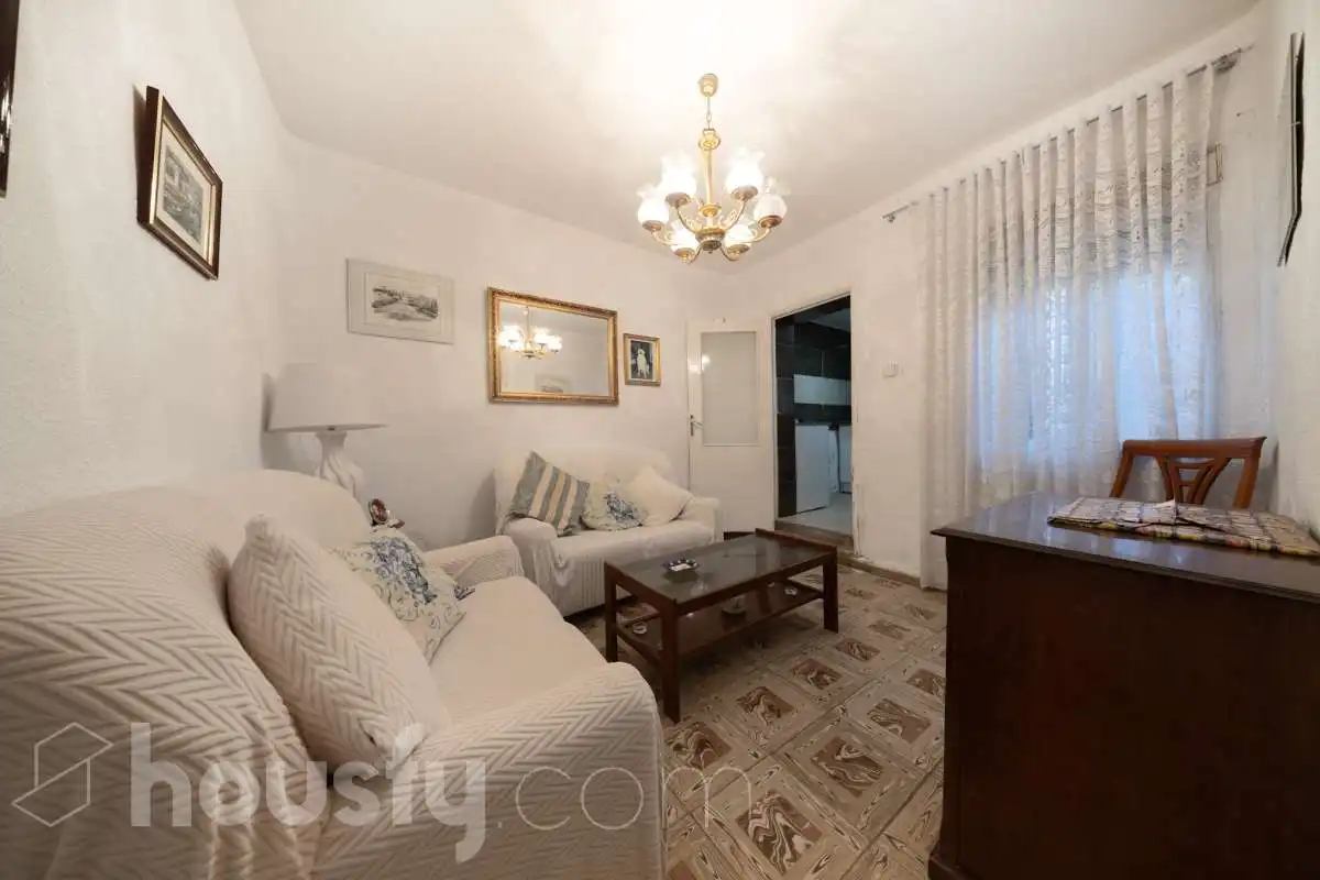 Sala d'estar de Casa o xalet en venda en Puente de Vallecas