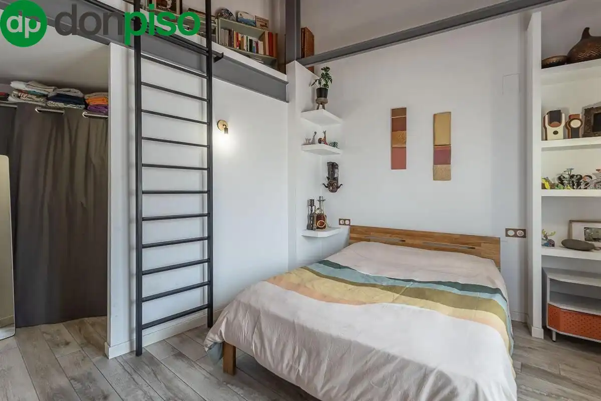 Bedroom of Houses for sale in Granada  with Heating and Terrace
